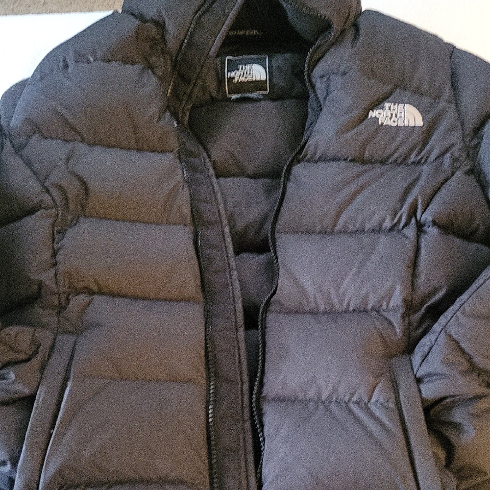 The North Face Women's Black Puffer Jacket XS/TP...used but Great
